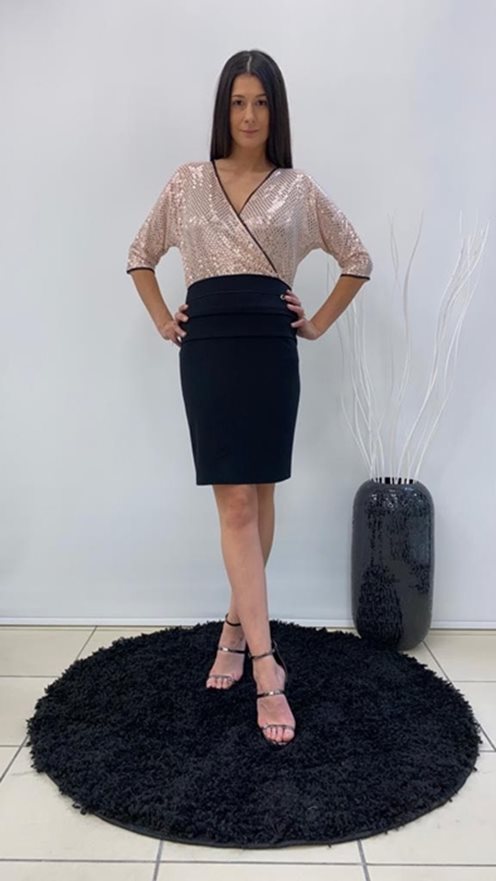 sukienka krótka dół czarna góra pomarańcz