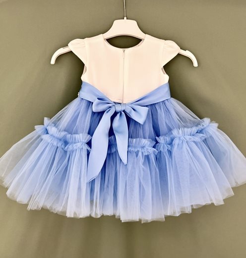 Sukienka dziecięca rozłożysty tiulowy dół błękit