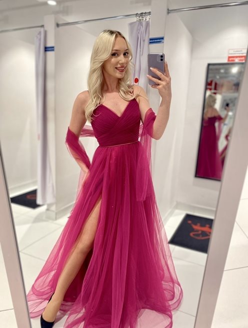 Sukienka długa tiulowa marszczona z przodu fiolet