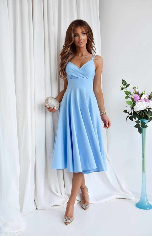 Sukienka midi ramiączka dekolt na zakładkę błękit