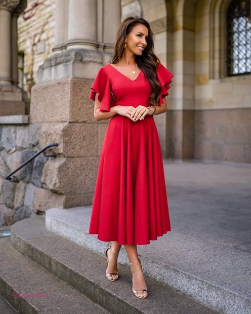 Sukienka midi gładka rękaw falbanki czerwień