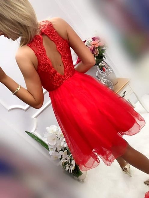 Krótka sukienka tiulowa kwiaty czerwony