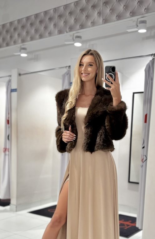 Futerko z kołnierzem czekolada