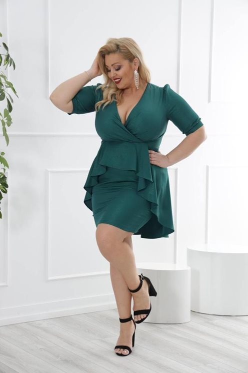 Sukienka krótka z rękawkiem i baskinką zieleń