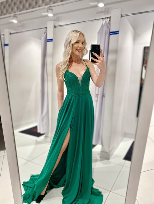 Sukienka długa delikatne zdobienia wiązanie zieleń