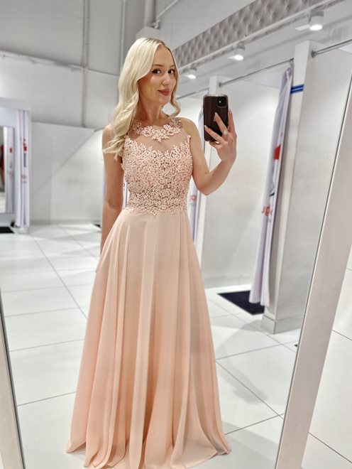 Długa sukienka zabudowany przód ozd plecy róż