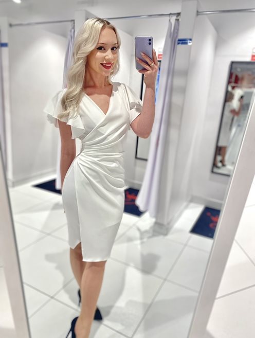 Sukienka krótka opływowy rękawek biel