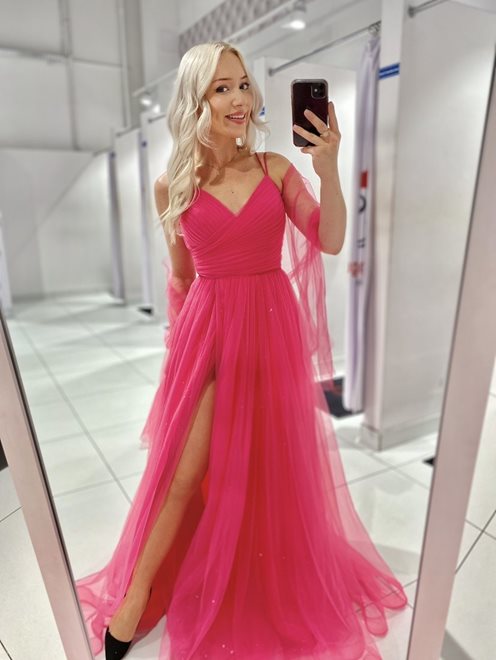 Sukienka długa tiulowa marszczona z przodu amarant