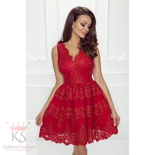 Rozkloszowana sukienka serek czerwony