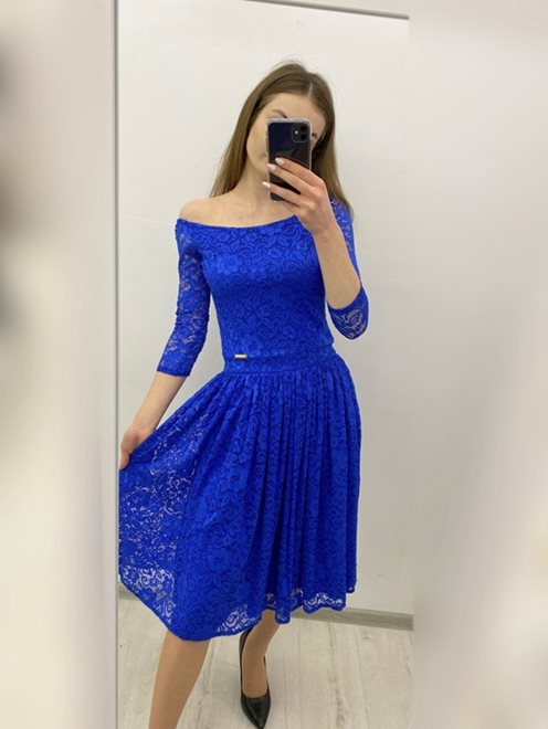 Sukienka prosty koronkowy dół chaber