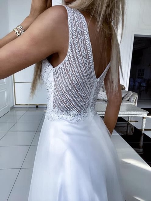 sukienka długa góra koraliki tiul biała