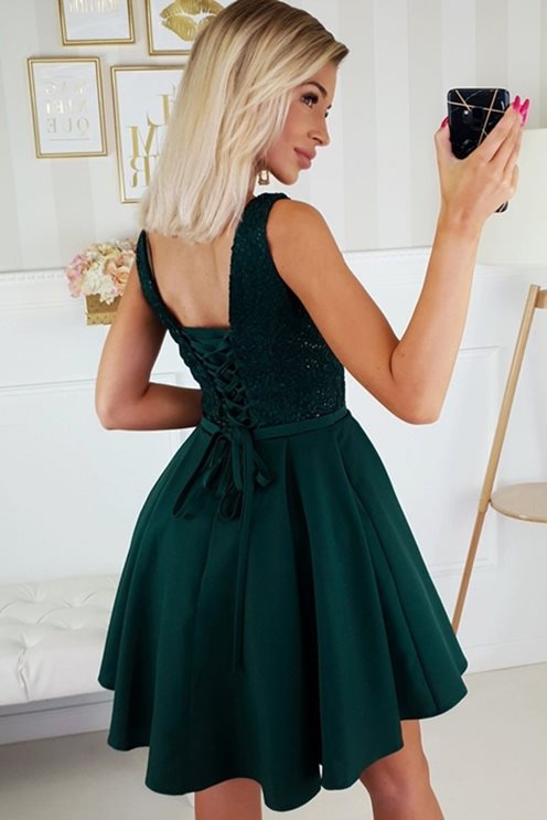 Krótka sukienka koronka góra wiązany tył zielona