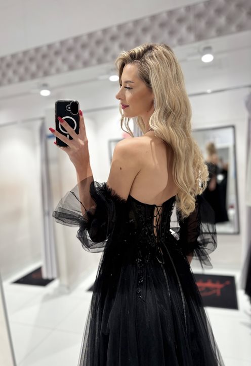 Sukienka długa tiul rękawki gorset kwiatki czerń