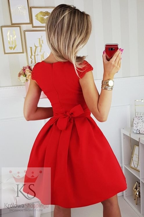 Sukienka z motylkiem czerwony