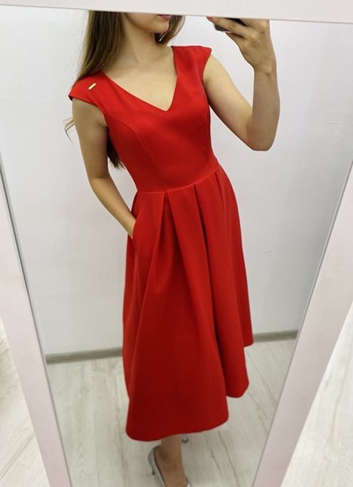 Sukienka midi z kieszeniami gładka czerwony