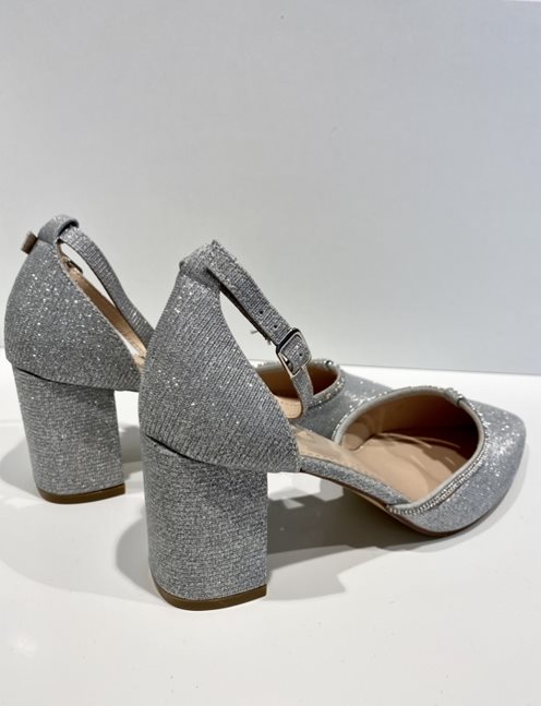 Czółenka brokatowe ozdobny pasek srebro