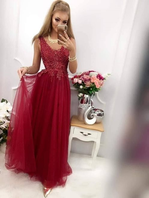 Sukienka długa tiulowa pióra bordo