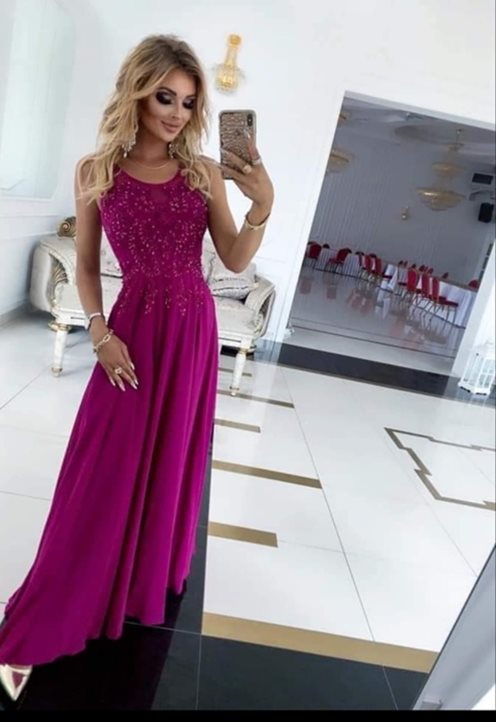 Długa sukienka zabudowana cekiny i kamyczki fiolet