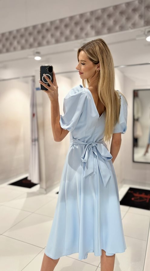 Sukienka midi bufiaste rękawki jasny błękit