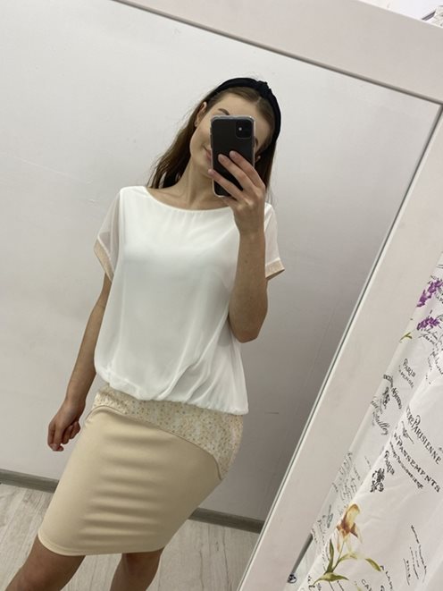 Sukienka z rękawkiem  biały-beż