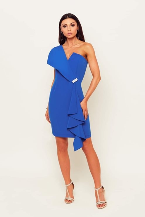 krótka sukienka na jedno ramię falbana chaber