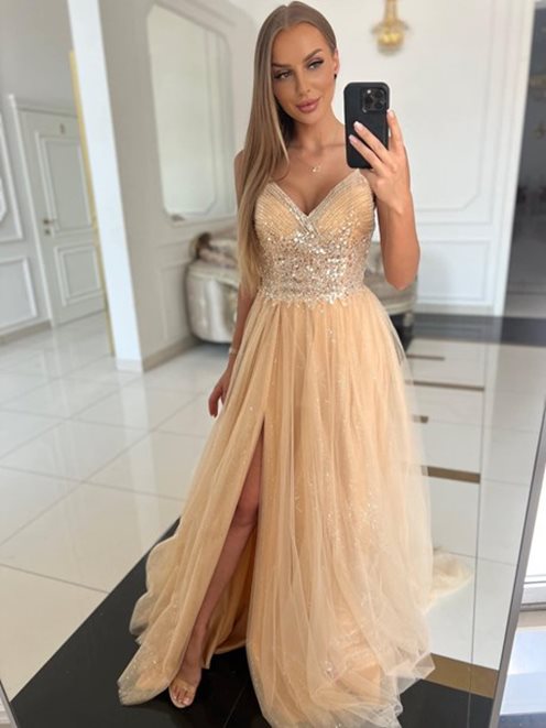 Sukienka długa błyszcząca z cekinkami złota