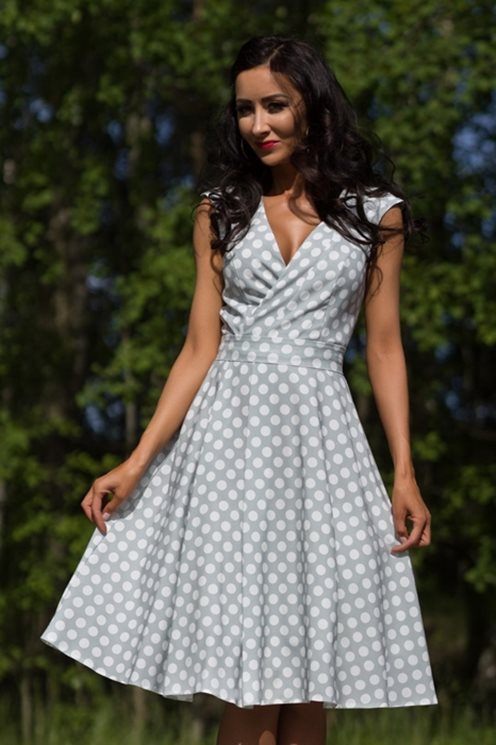 Sukienka do kolana w groszki szary