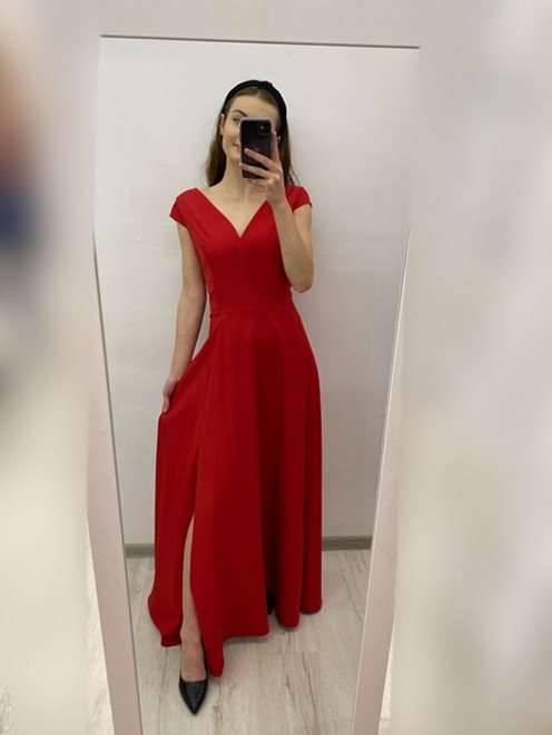 Sukienka długa połyskująca rozcięcia czerwień