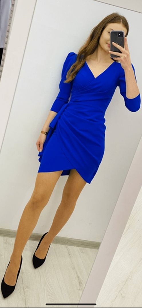 Sukienka krótka dwa rękawy falbanka chaber