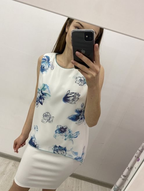 Krótka sukienka narzutka biały błękit