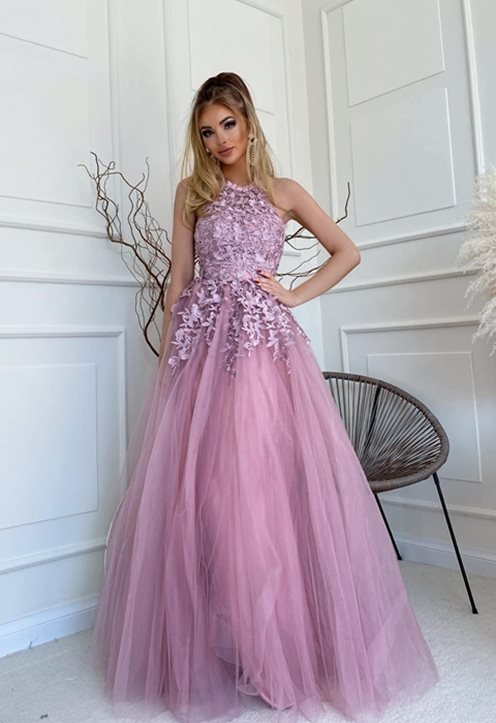 Długa sukienka princeska hafty wiązanie szyja róż