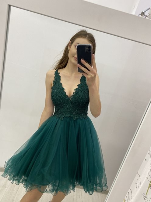 Krótka sukienka tiulowa na ramiączkach zielona