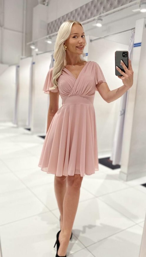 Sukienka krótka pas i rękawek pudrowy róż