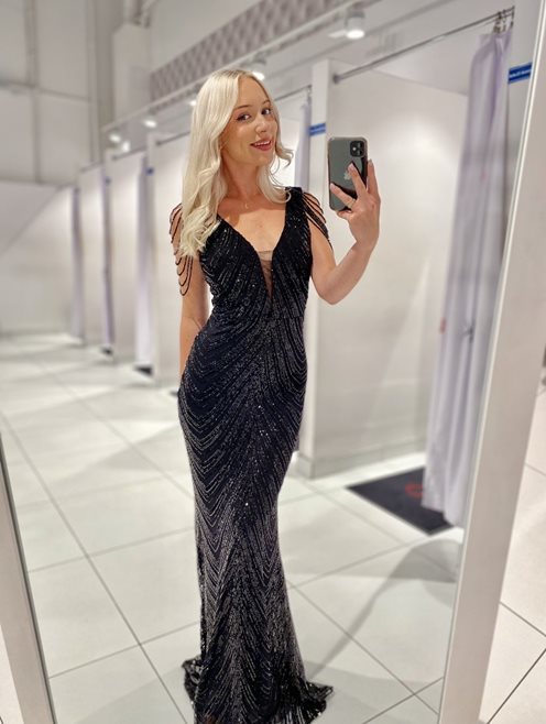 Sukienka długa cekinowa siateczka koraliki czerń