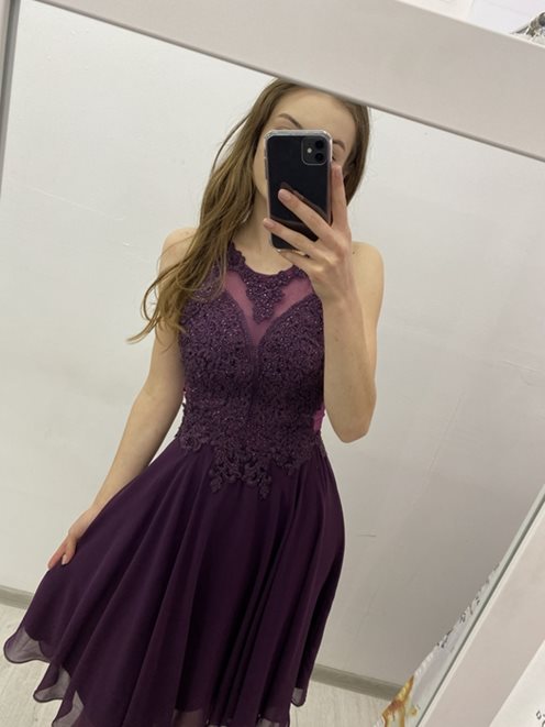 Krótka sukienka na ramiączkach fiolet