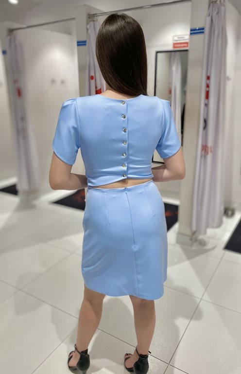 Sukienka krótka rękawek tył wycięcie błękit