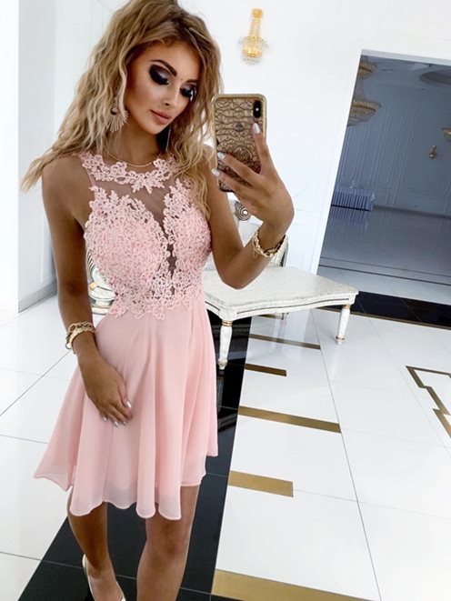 Krótka sukienka zabudowany przód róż