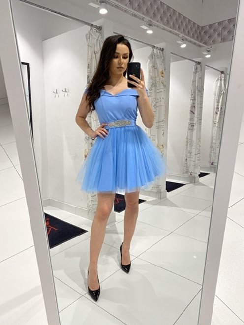 sukienka krótka hiszpanka tiulowa ozd pas błękit