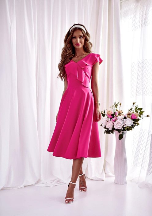 Sukienka midi falbanki na rękawach fuksja