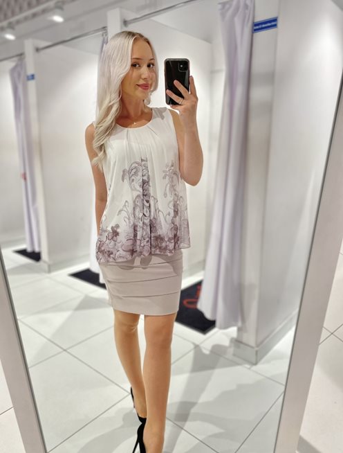 sukienka prosta falbankowy dół popiel