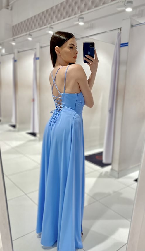 Sukienka długa dekolt woda wiązanie tył błękit