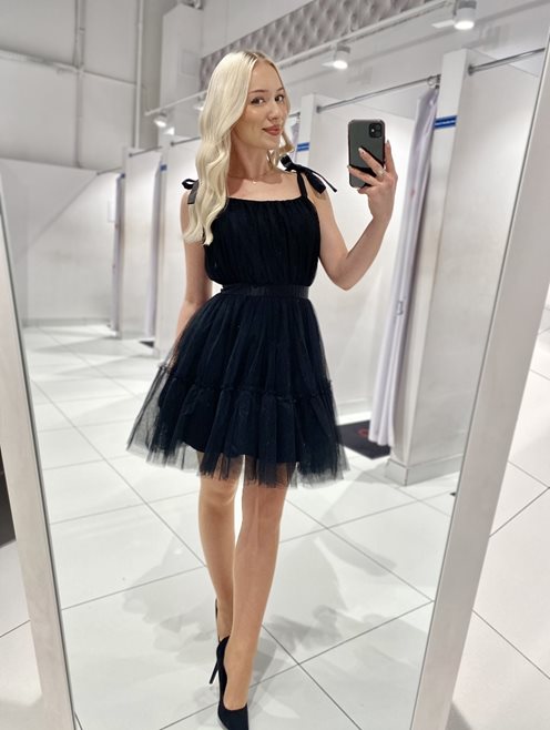 Sukienka krótka tiul ozdobne ramiączka czerń