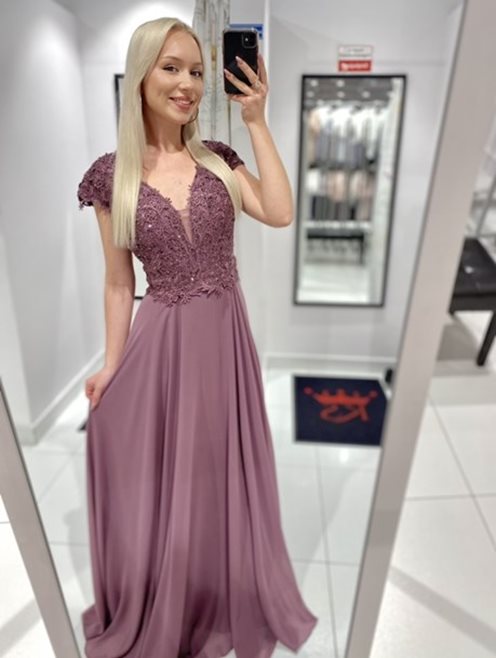 Sukienka długa z rękawkiem zdobienia fiolet