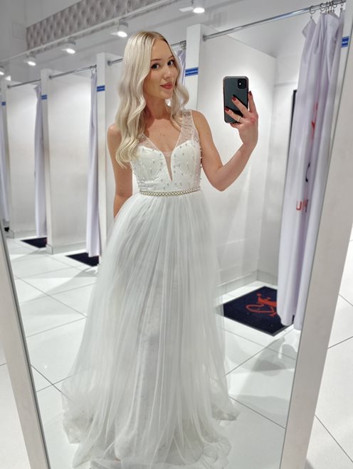 Sukienka długa tiulowa brokatowa perły biały