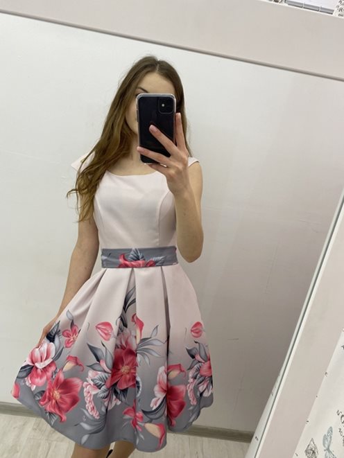 Sukienka kwiaty krótka róż/fuksja