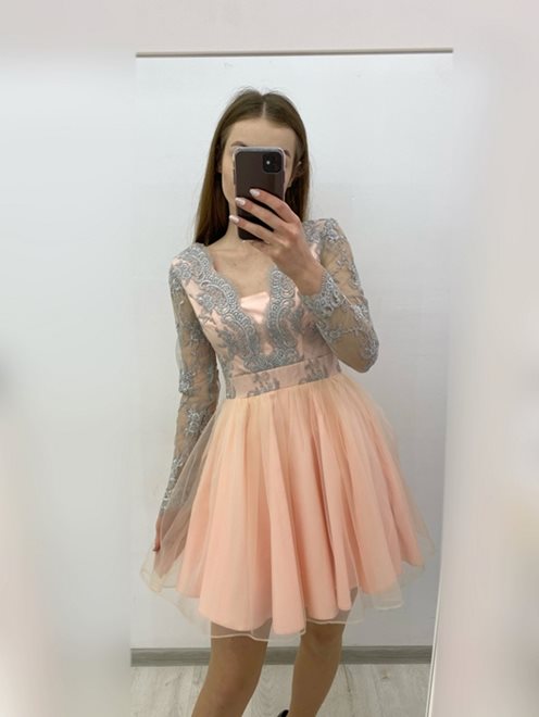 Sukienka koronka długi rękaw