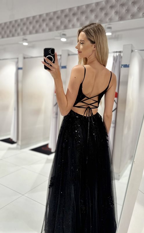 Sukienka długa tiul wiązany tył dekolt V czerń