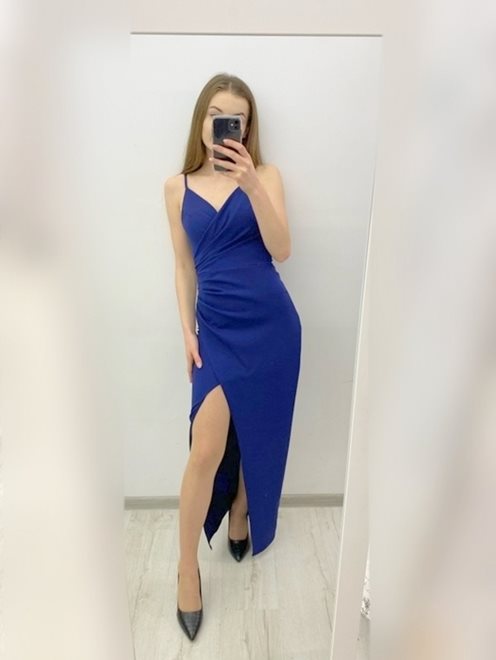 Sukienka długa ramiączka dopasowana gładka granat