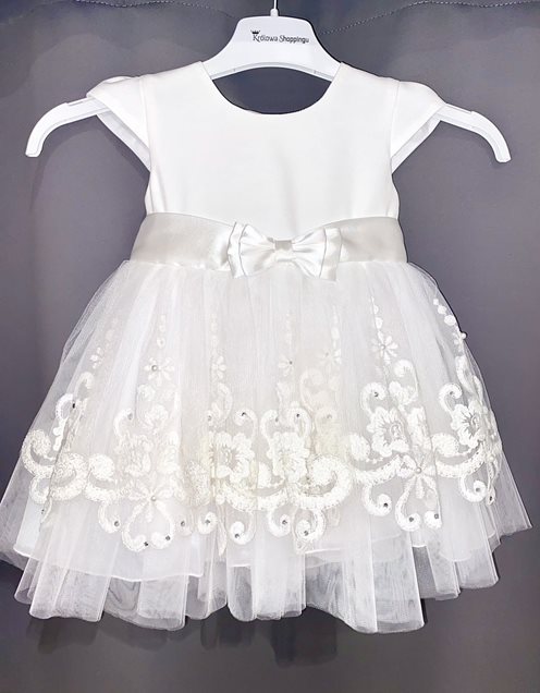Sukienka dziecięca cała biała z aplikacją