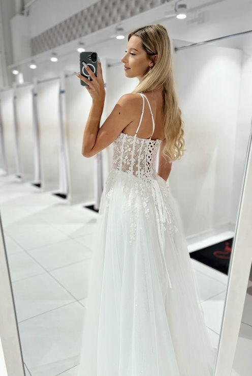 Sukienka długa tiul asymetria kwiaty brokat biel